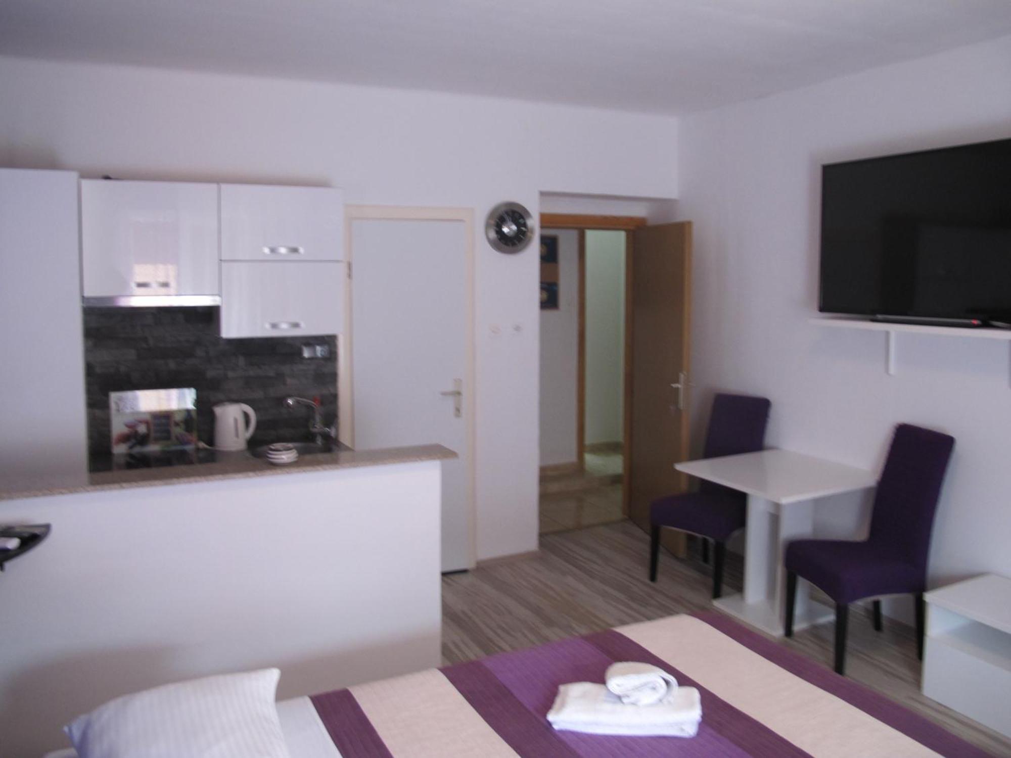 Rooms And Apartment Stambuk II Split Exterior photo